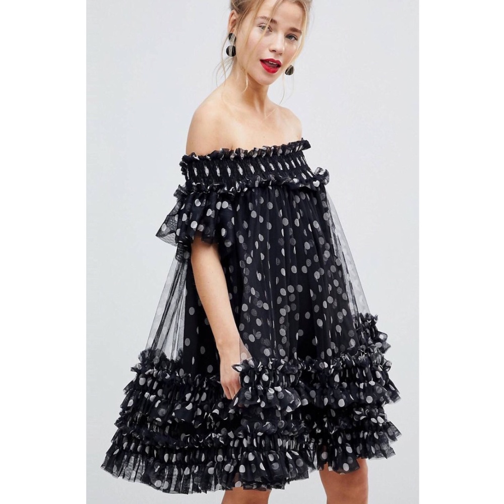 LAST ONE AVAILABLE. Size 2 (fits like a 4) ASOS π - Picture 2 of 8